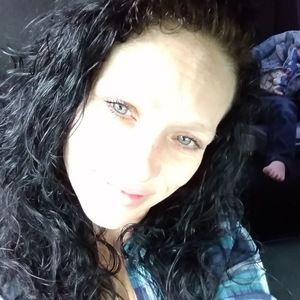 Meet your Posher, Tonya